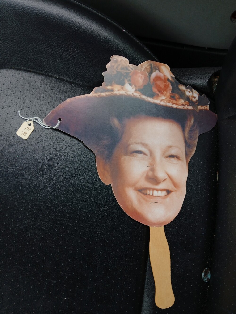 Minie Pearl Hand Fan